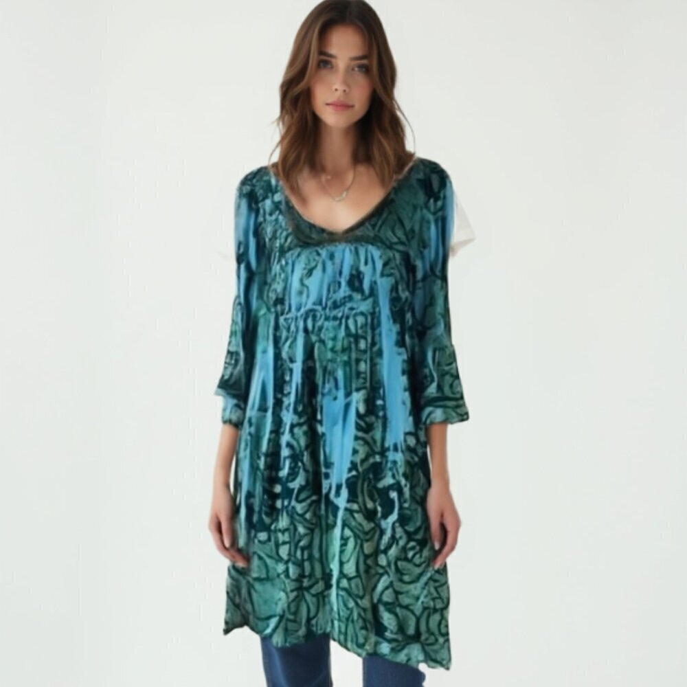 One World Jungle Ruffled Bell Sleeve Top M
